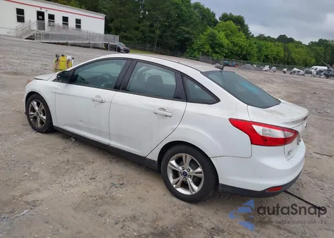 2014 Ford Focus Se z USA, uszkodzony, nr VIN 1FADP3F25EL277813